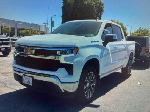Summit White 2023 Chevrolet Silverado 1500 LT