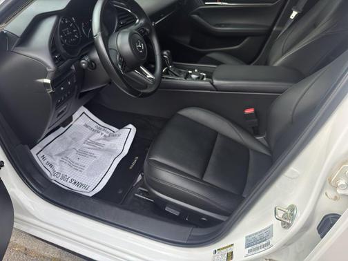 2025 Mazda Mazda3 FWD w/Preferred Package