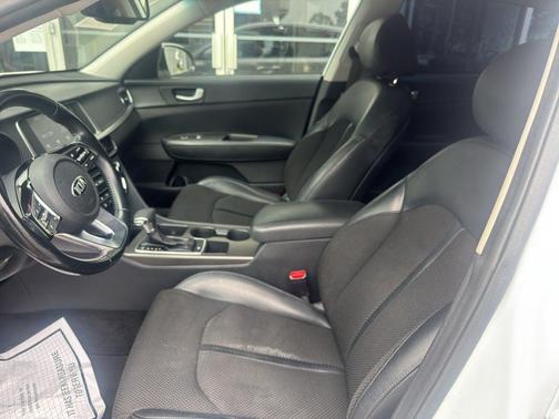 Snow White Pearl 2019 Kia Optima S