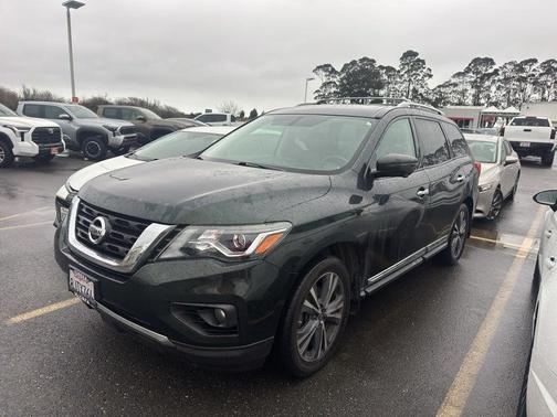 2019 Nissan Pathfinder Platinum