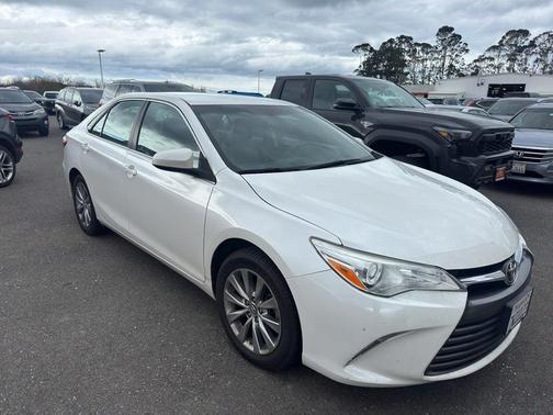 2017 Toyota Camry XLE