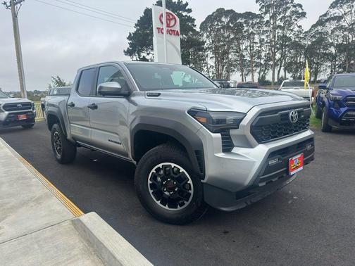 2025 Toyota Tacoma TRD Off Road
