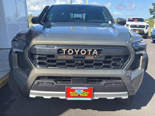 Bronze Oxide 2026 Toyota Tacoma Hybrid Trailhunter