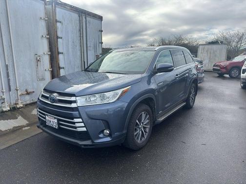 2019 Toyota Highlander Hybrid XLE