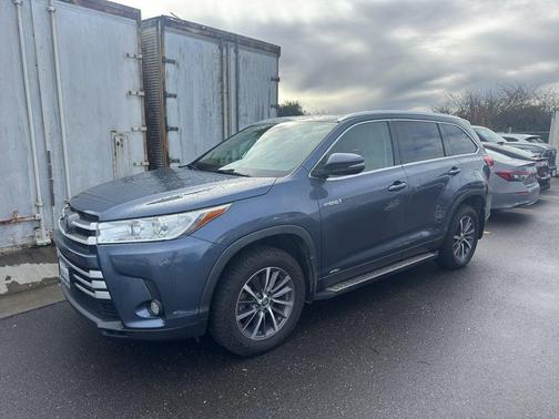 2019 Toyota Highlander Hybrid XLE