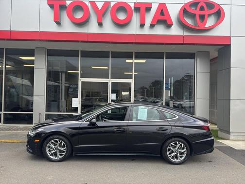 2023 Hyundai SONATA SEL