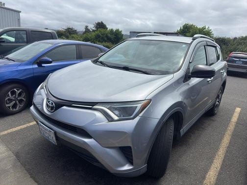 Silver Sky Metallic 2016 Toyota RAV4 LE