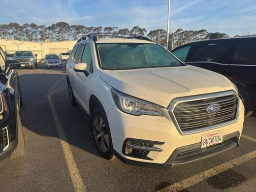 2021 Subaru Ascent Premium 8-Passenger