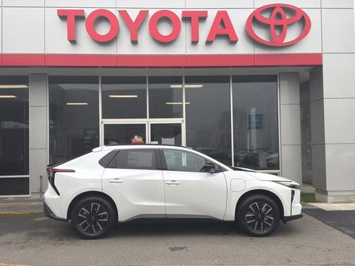 2026 Toyota bZ XLE Plus