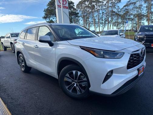 2026 Toyota Highlander XLE