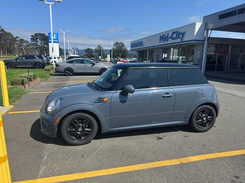 2013 MINI Hardtop Cooper