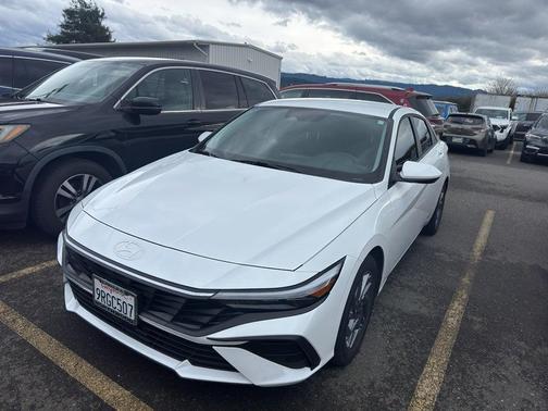 2025 Hyundai ELANTRA HEV Blue