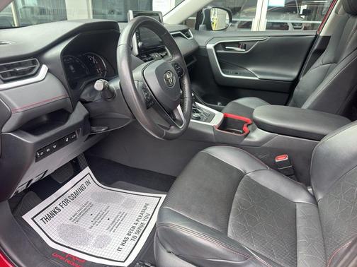 2022 Toyota RAV4 TRD Off Road