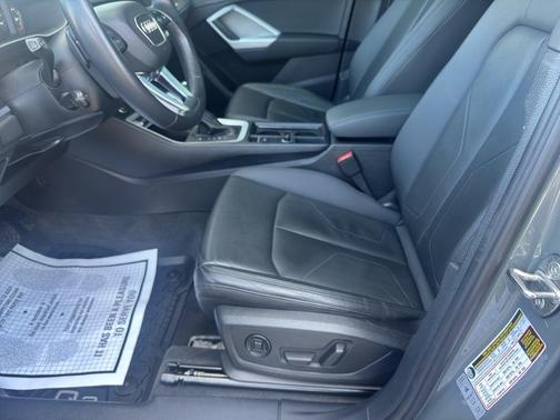 2022 Audi Q3 45 S line Premium Plus