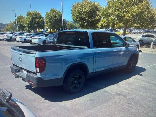 Sonic Gray Pearl 2023 Honda Ridgeline Black