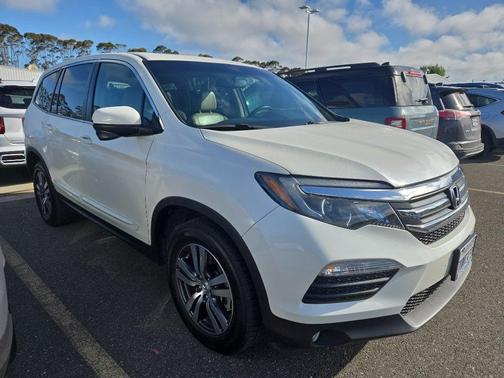 White Diamond Pearl 2016 Honda Pilot EX-L
