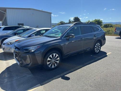 2023 Subaru Outback Limited XT