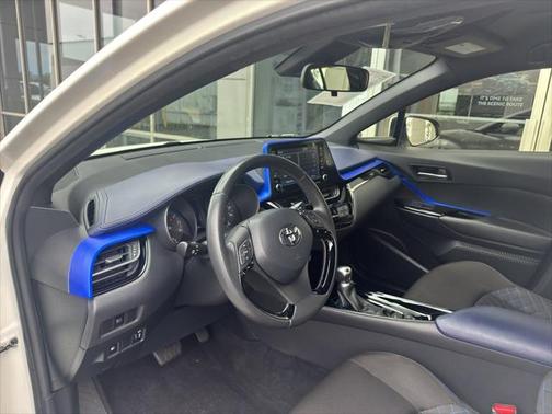 2020 Toyota C-HR XLE