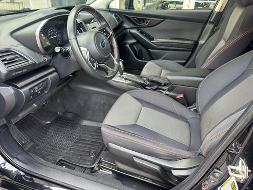 Crystal Black Silica 2019 Subaru Crosstrek 2.0i Premium