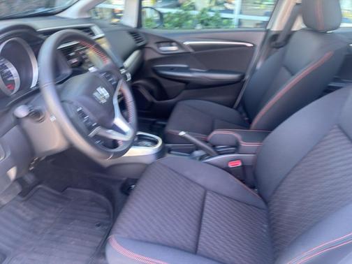 Platinum White Pearl 2020 Honda Fit Sport