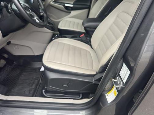 2019 Ford Transit Connect Titanium w/Rear Liftgate