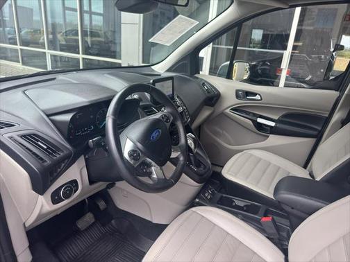 2019 Ford Transit Connect Titanium w/Rear Liftgate