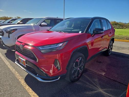 2025 Toyota RAV4 Hybrid SE