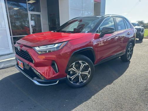 2025 Toyota RAV4 Hybrid SE