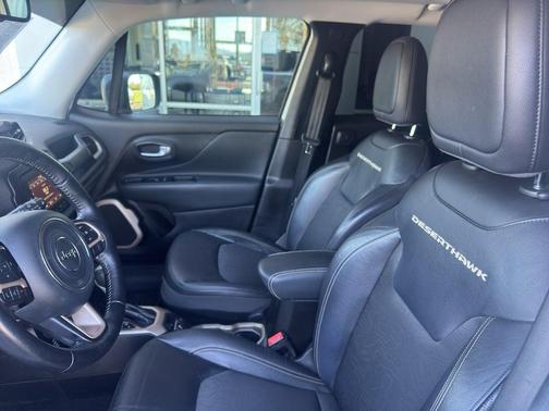 2017 Jeep Renegade Trailhawk