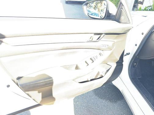 2021 Honda Accord Hybrid Touring
