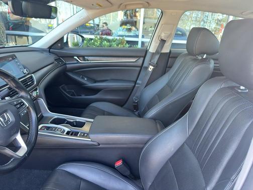 2021 Honda Accord Hybrid Touring
