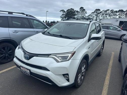 2016 Toyota RAV4 Hybrid Limited
