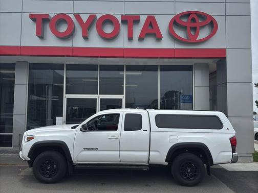 2023 Toyota Tacoma SR5
