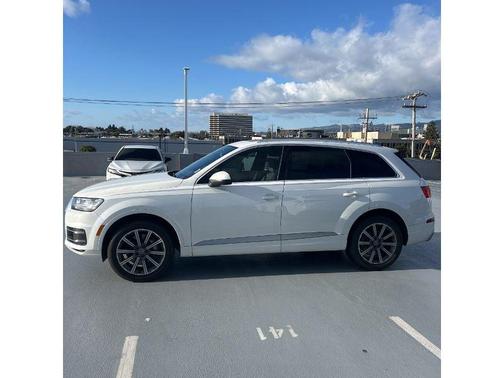 2017 Audi Q7 3.0T Premium