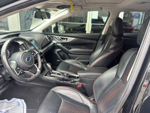 Crystal Black Silica 2022 Subaru Crosstrek Limited