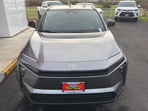 2026 Toyota bZ XLE Plus