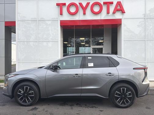 2026 Toyota bZ XLE Plus