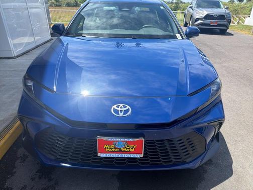Reservoir Blue 2026 Toyota Camry SE
