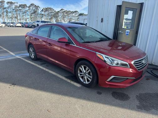 2016 Hyundai SONATA SE