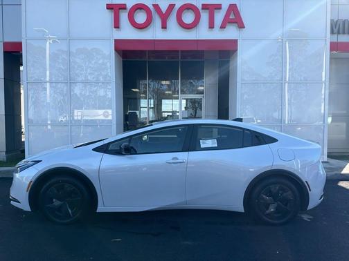 2026 Toyota Prius LE