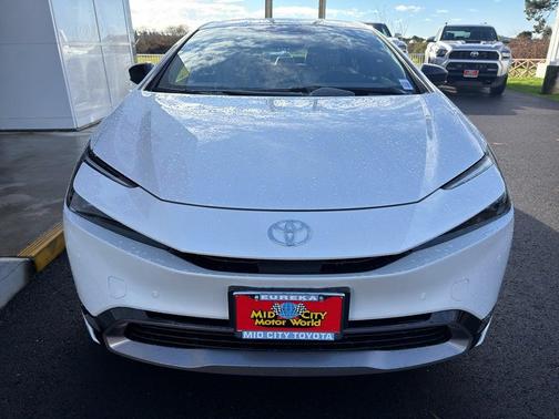 2026 Toyota Prius XLE