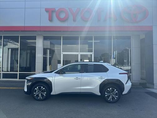 2024 Toyota bZ4X XLE