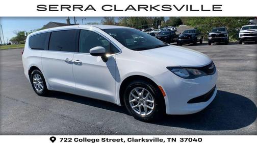 Bright White Clearcoat 2023 Chrysler Voyager LX
