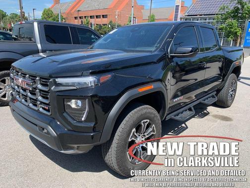 Onyx Black 2023 GMC Canyon AT4