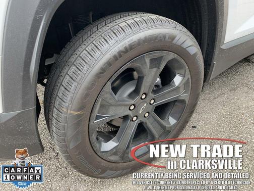 Summit White 2026 Chevrolet Equinox 1LT