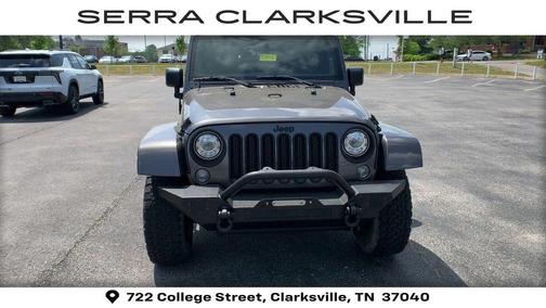 Granite Crystal Metallic Clearcoat 2017 Jeep Wrangler Unlimited Sahara