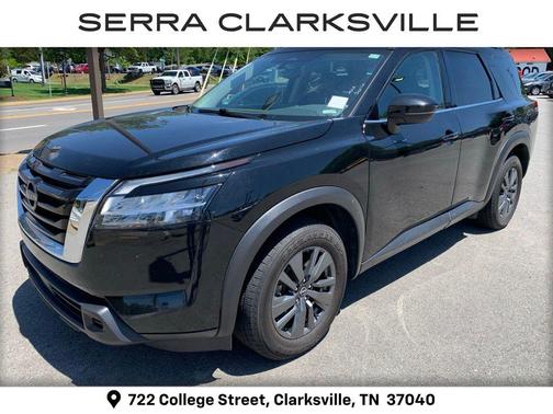 Super Black 2022 Nissan Pathfinder SV 4WD