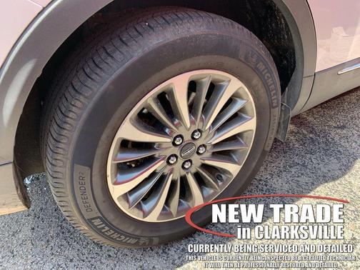 WHITE PLATINUM MET TRI-COAT 2019 Lincoln Nautilus Select