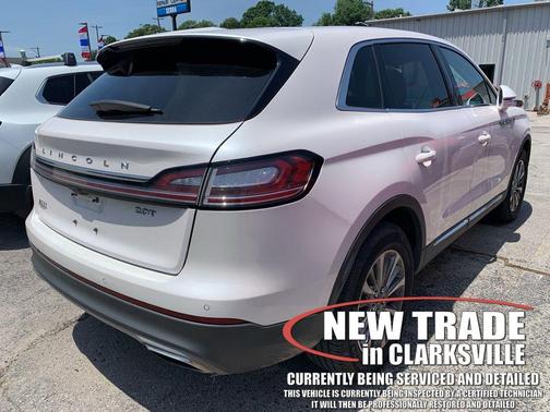 WHITE PLATINUM MET TRI-COAT 2019 Lincoln Nautilus Select