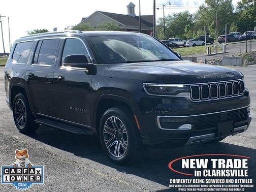 Diamond Black Crystal Pearlcoat 2024 Jeep Wagoneer Series II 4x2